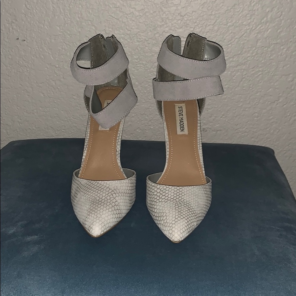 Faux snake skin pumps by Steve Madden